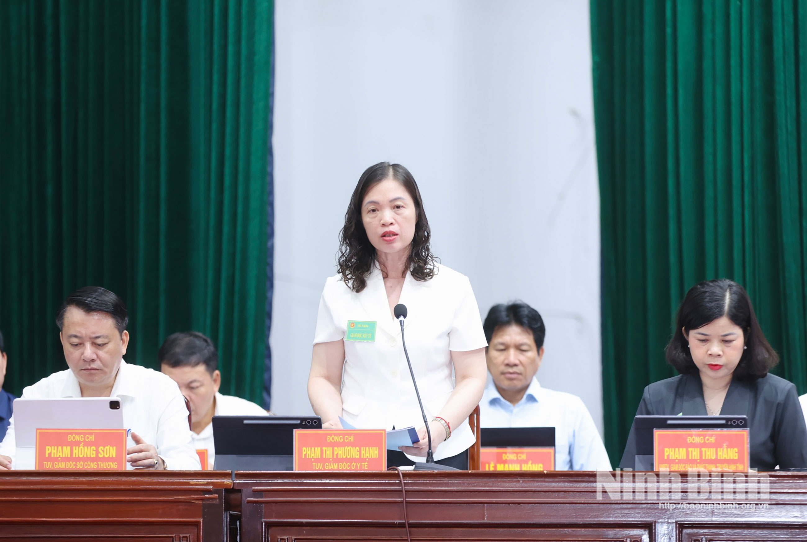 khai-mac-dien-tap-60e1.jpg