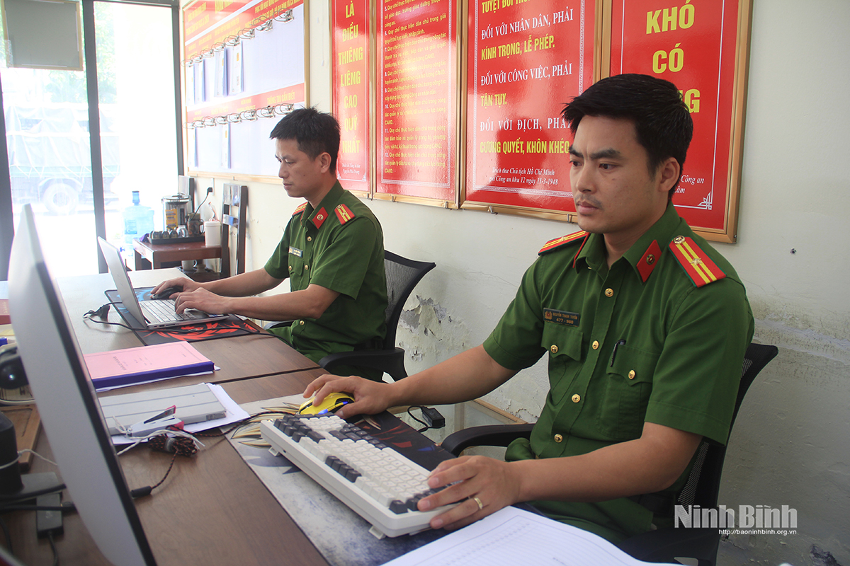 Đẩy mạnh thực hiện CCHC trong công tác PCCC và CNCH.