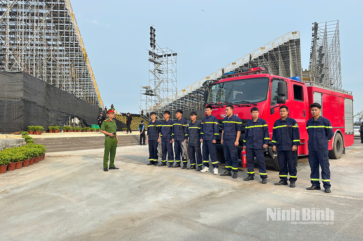 Đội chữa cháy và CNCH khu vực Gia Trấn đảm bảo an toàn PCCC và CNCH tại khu vực tổ chức Lễ hội Âm nhạc và sáng tạo Tràng An - Forestival 2026.