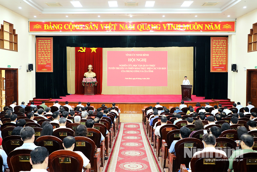 Quang cảnh hội nghị.