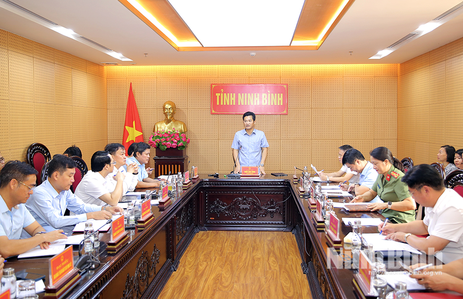 Quanh cảnh hội nghị.