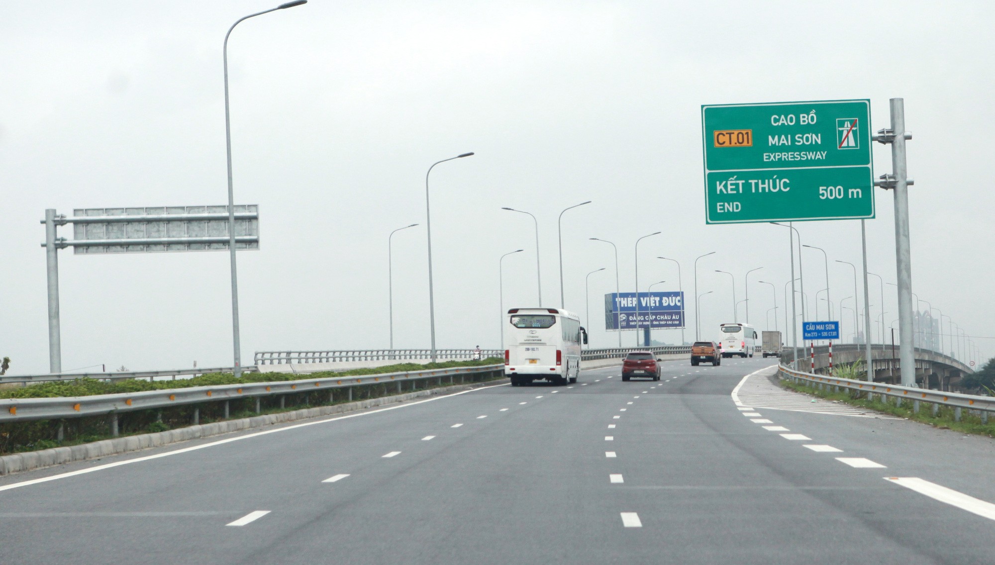 Cao tốc Ninh Bình - Hải Phòng có điểm đầu kết nối với cao tốc Bắc - Nam phía Đông tại Mai Sơn (tỉnh Ninh Bình). Ảnh: TUẤN PHÙNG