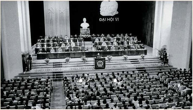 Toàn cảnh Đại hội đại biểu toàn quốc lần thứ VI của Đảng. Ảnh: TTXVN