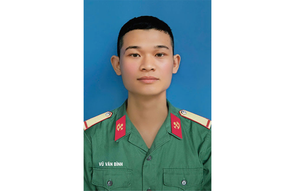 Thượng sĩ Vũ Văn Bình hy sinh khi làm nhiệm vụ.