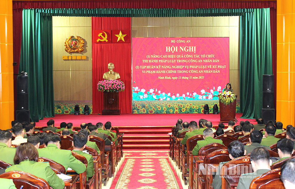 Quang cảnh hội nghị.