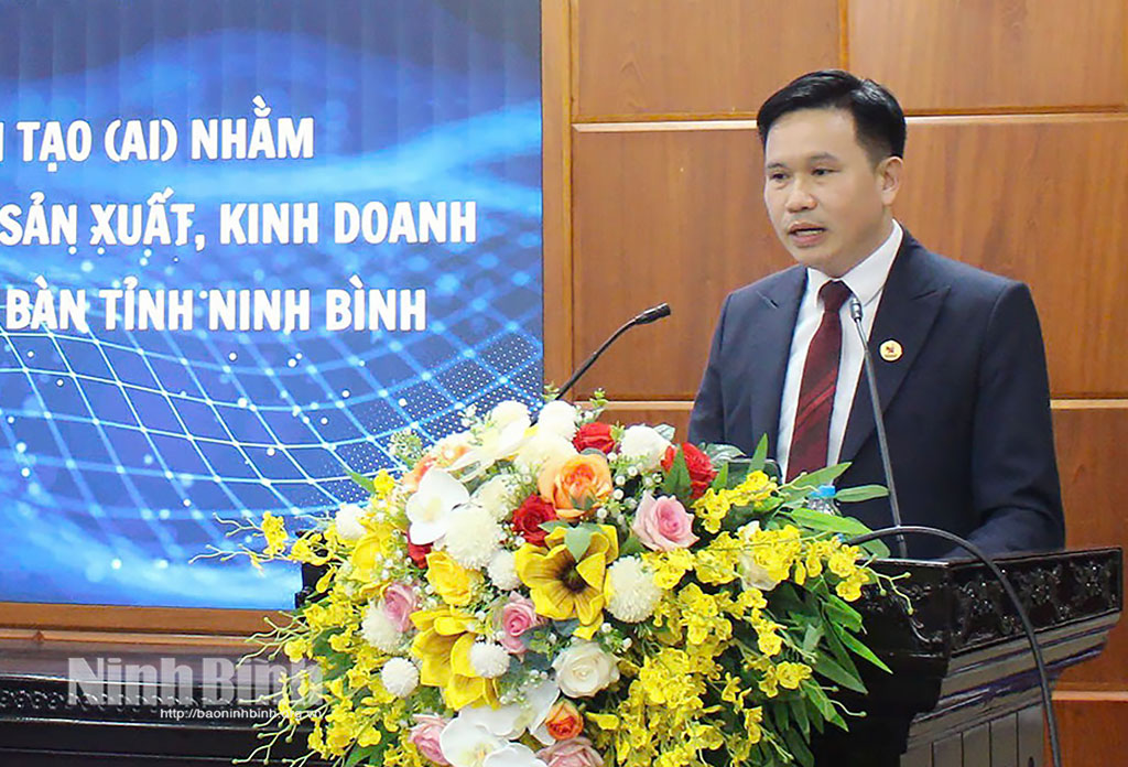 Ông Nguyễn Đức Cường, Chủ tịch Hội Doanh nhân trẻ tỉnh Ninh Bình phát biểu tại hội nghị