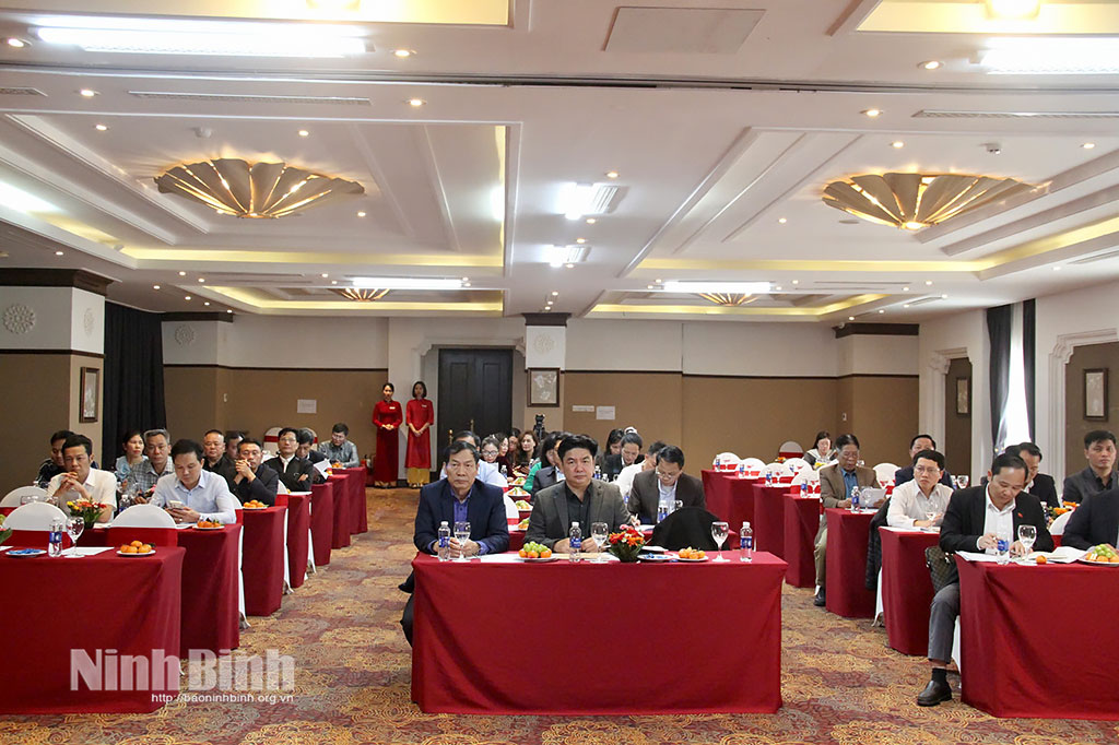 Quang cảnh hội nghị.