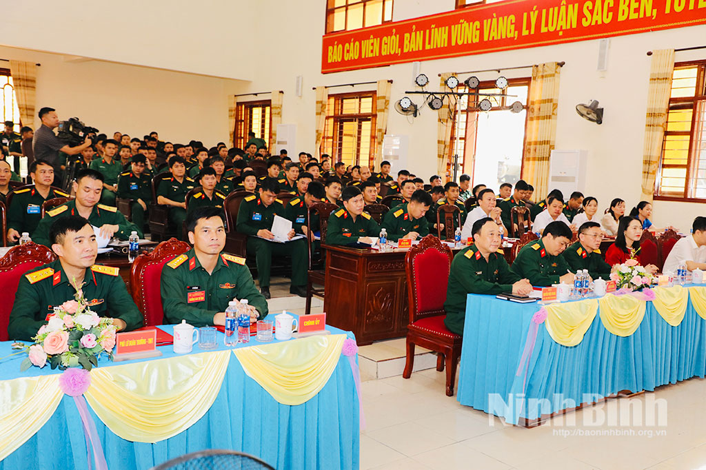 Các đại biểu dự Hội thi.