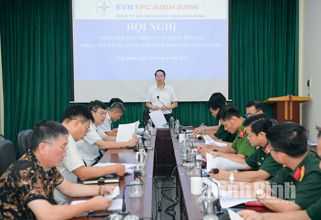 Quang cảnh hội nghị.
