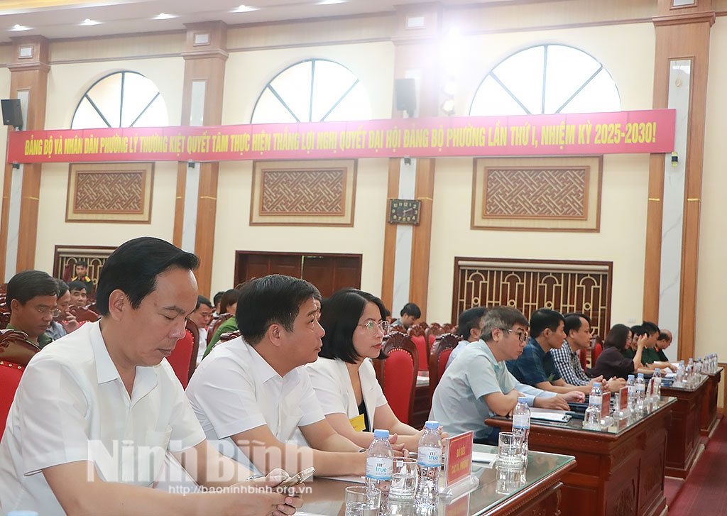 Các đại biểu tham gia buổi diễn tập.