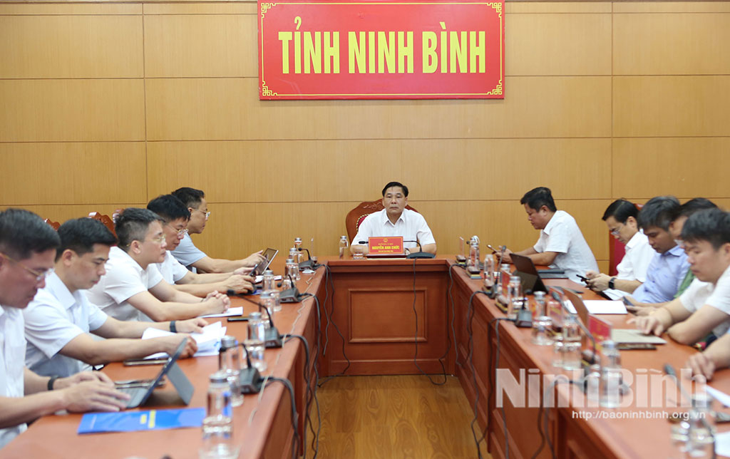 Các đại biểu tham dự hội nghị tại điểm cầu tỉnh Ninh Bình.