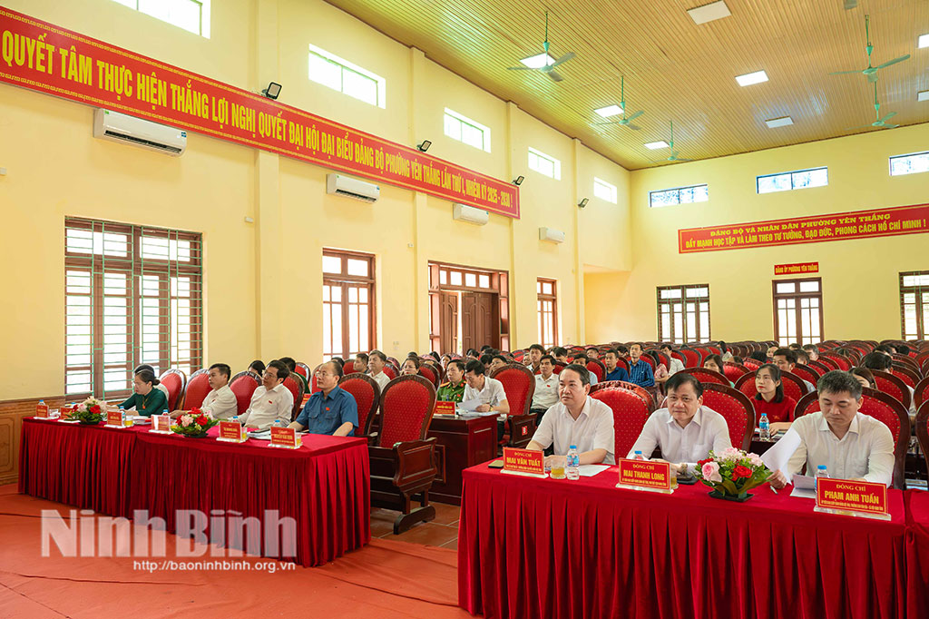 Các đại biểu dự Kỳ họp.