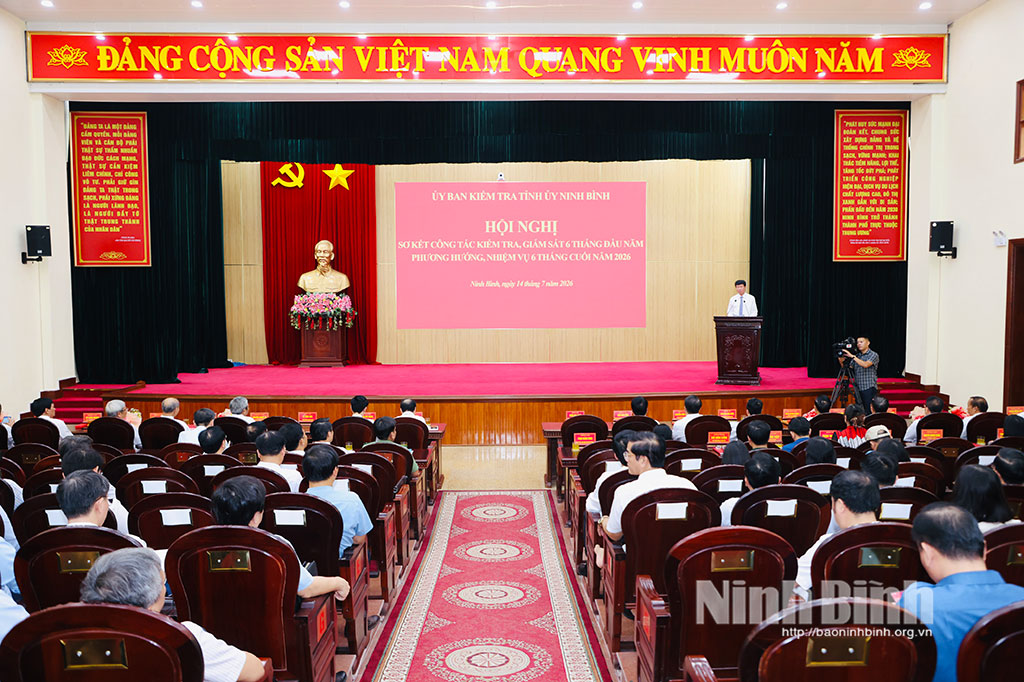 Quang cảnh hội nghị.