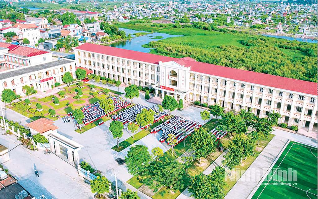 Đầu tư cơ sở vật chất, góp phần thực hiện thắng lợi nhiệm vụ năm học mới