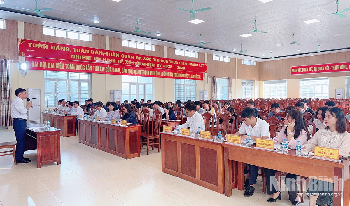 Hội nghị sinh hoạt chuyên đề mẫu năm 2025 của Chi bộ các cơ quan Đảng xã Thanh Lâm.