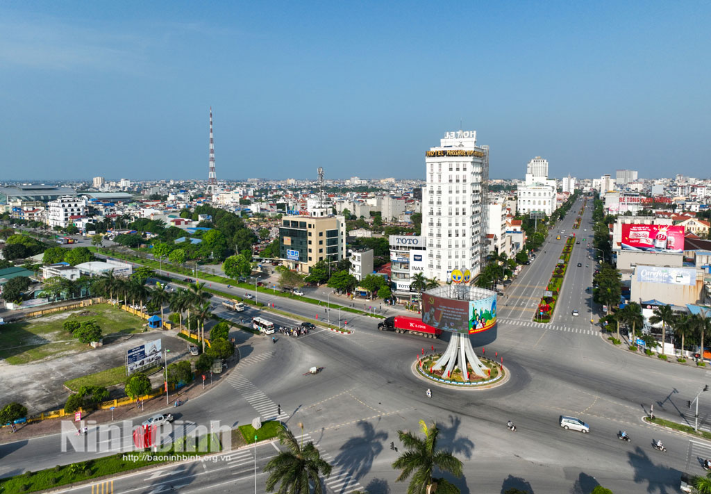 Khu vực nút giao đường 10 - Đường Đông A - Đại Lộ Thiên Trường. Ảnh: Viết Dư.