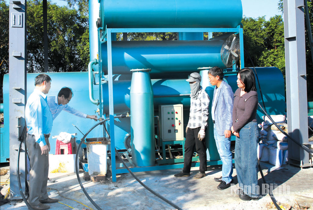 Công ty TNHH Chế tạo thiết bị phát triển công nghệ cao Tam Nguyên, phường Nam Định giới thiệu sản phẩm công nghệ nổi trội “hệ thống nhiệt phân rác thải”.