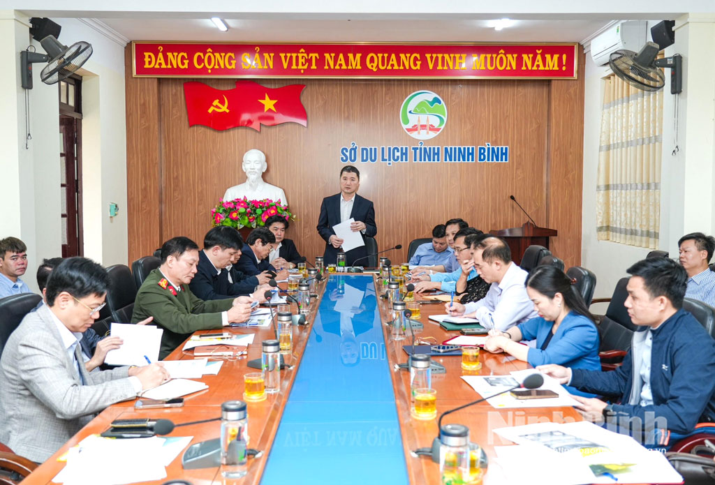 Các đại biểu dự hội nghị.