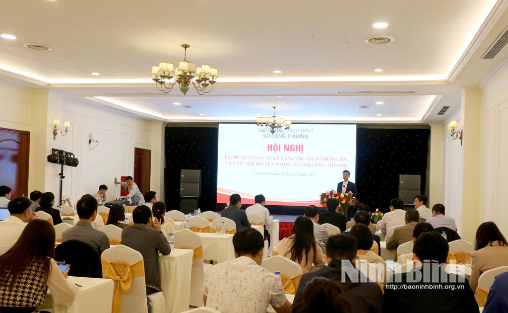 Quang cảnh hội nghị.