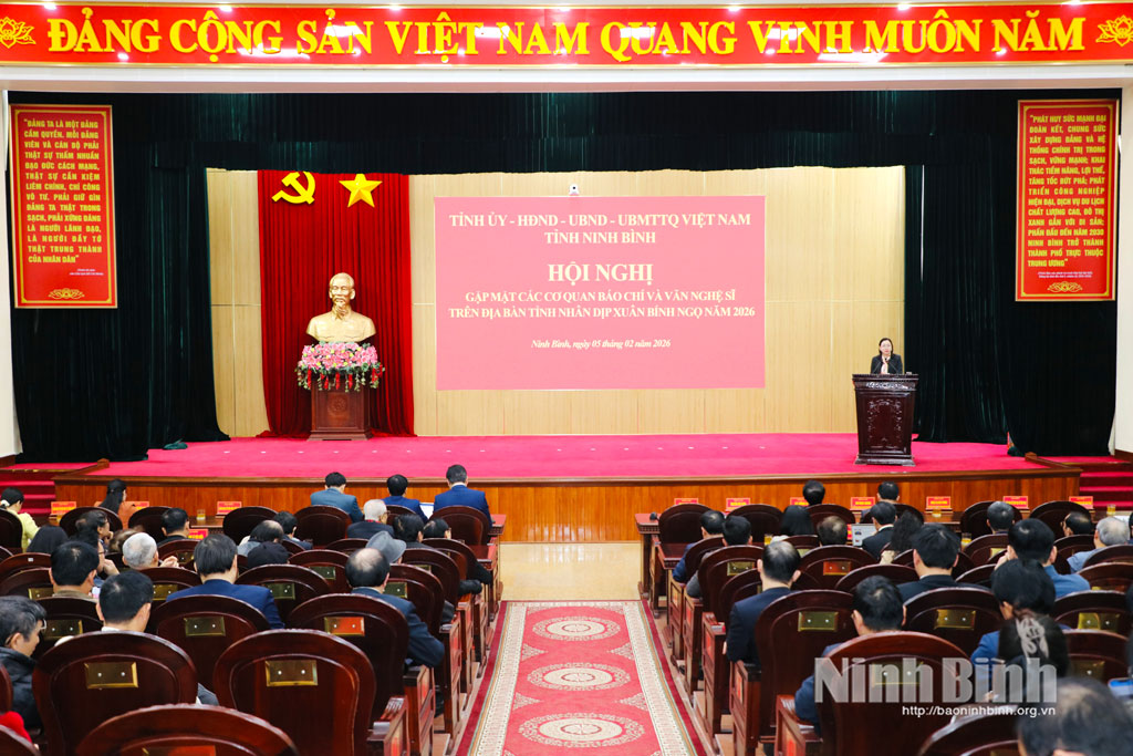 Quang cảnh hội nghị.