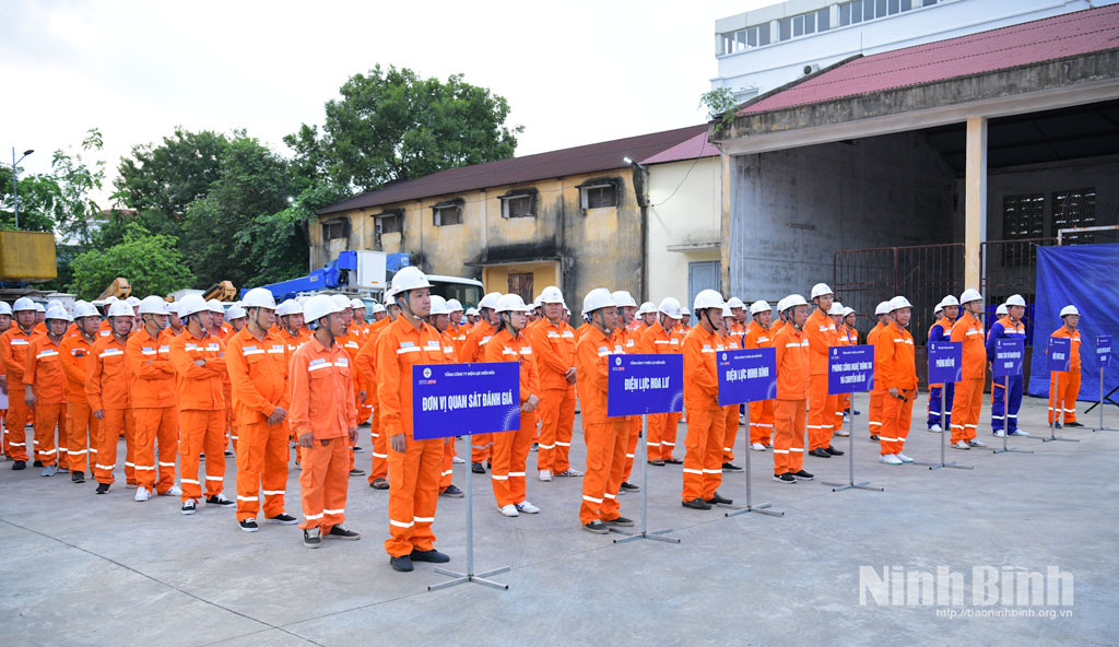 Lực lượng tham gia diễn tập