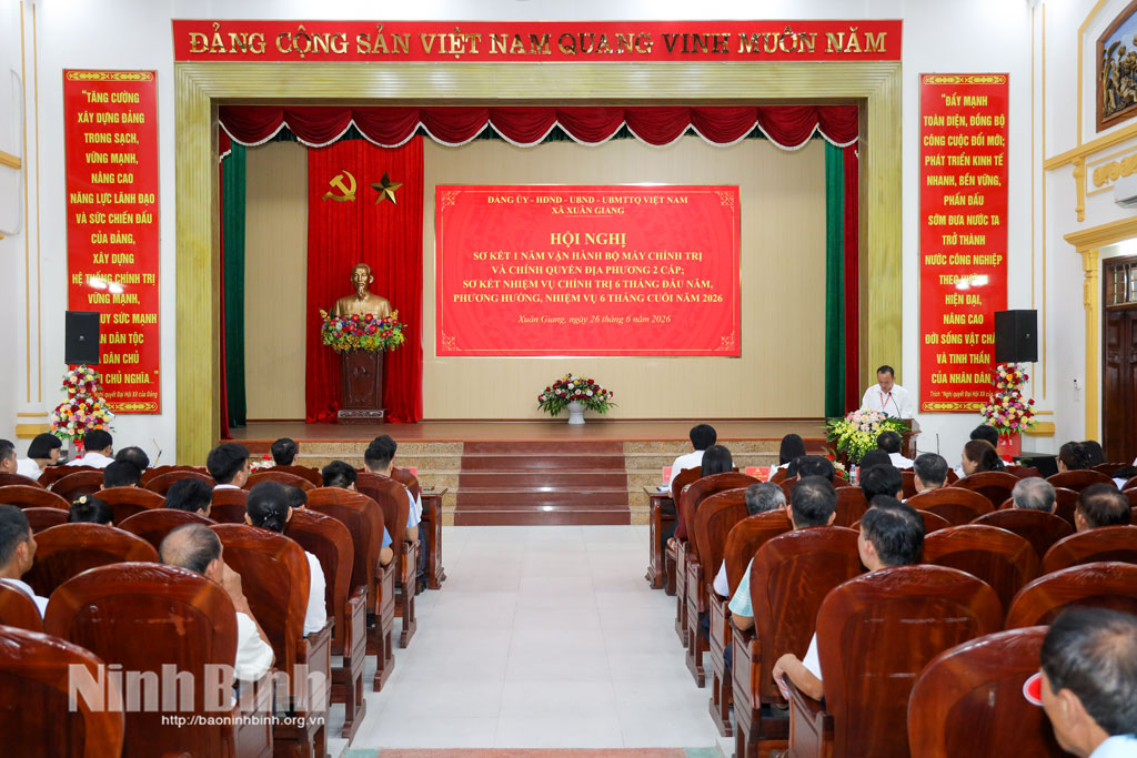 Quang cảnh hội nghị.