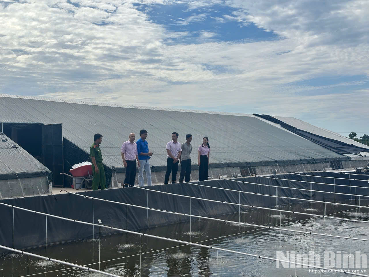 Mô hình sản xuất thủy sản của anh Nguyễn Văn Thủy (xóm 4, xã Kim Đông) phát huy hiệu quả rõ nét sau khi được tiếp sức bởi dòng vốn ưu đãi.
