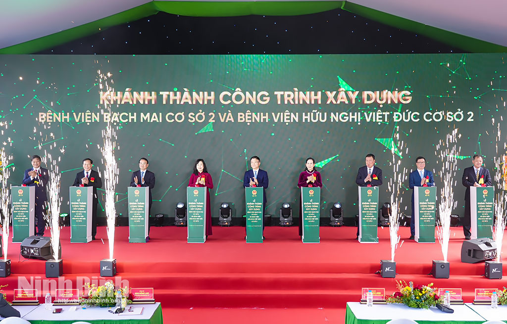 Delegates pressed the buttons to inaugurate the for the two projects.