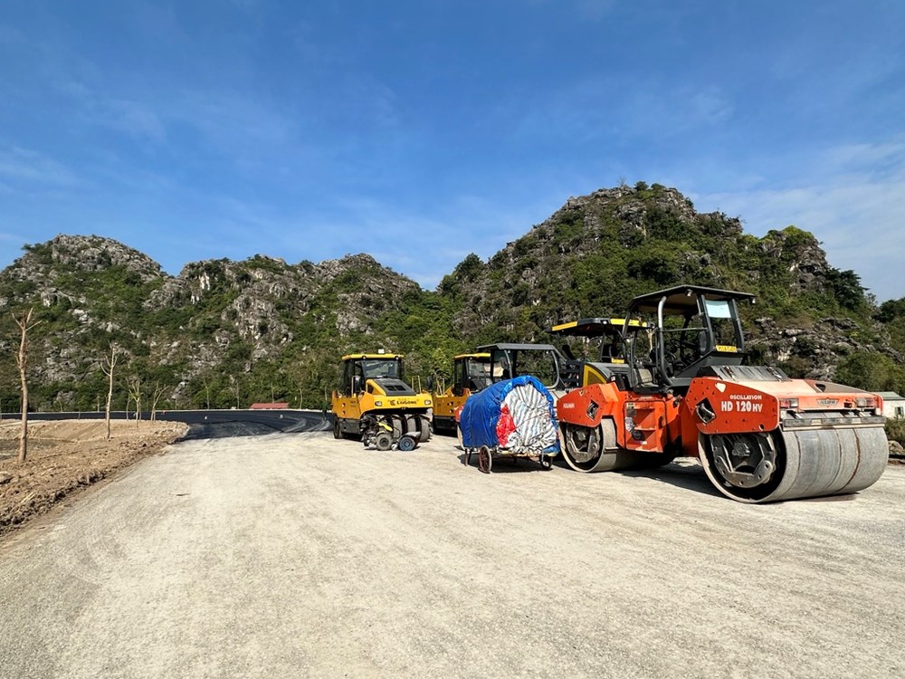 Ninh Binh to build route connecting Kenh Ga - Van Trinh tourist site with East West road.