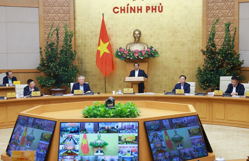 Prime Minister Pham Minh Chinh chairs the Government’s regular meeting for January 2026 held online with localities on February 4. (Photo: VNA)
