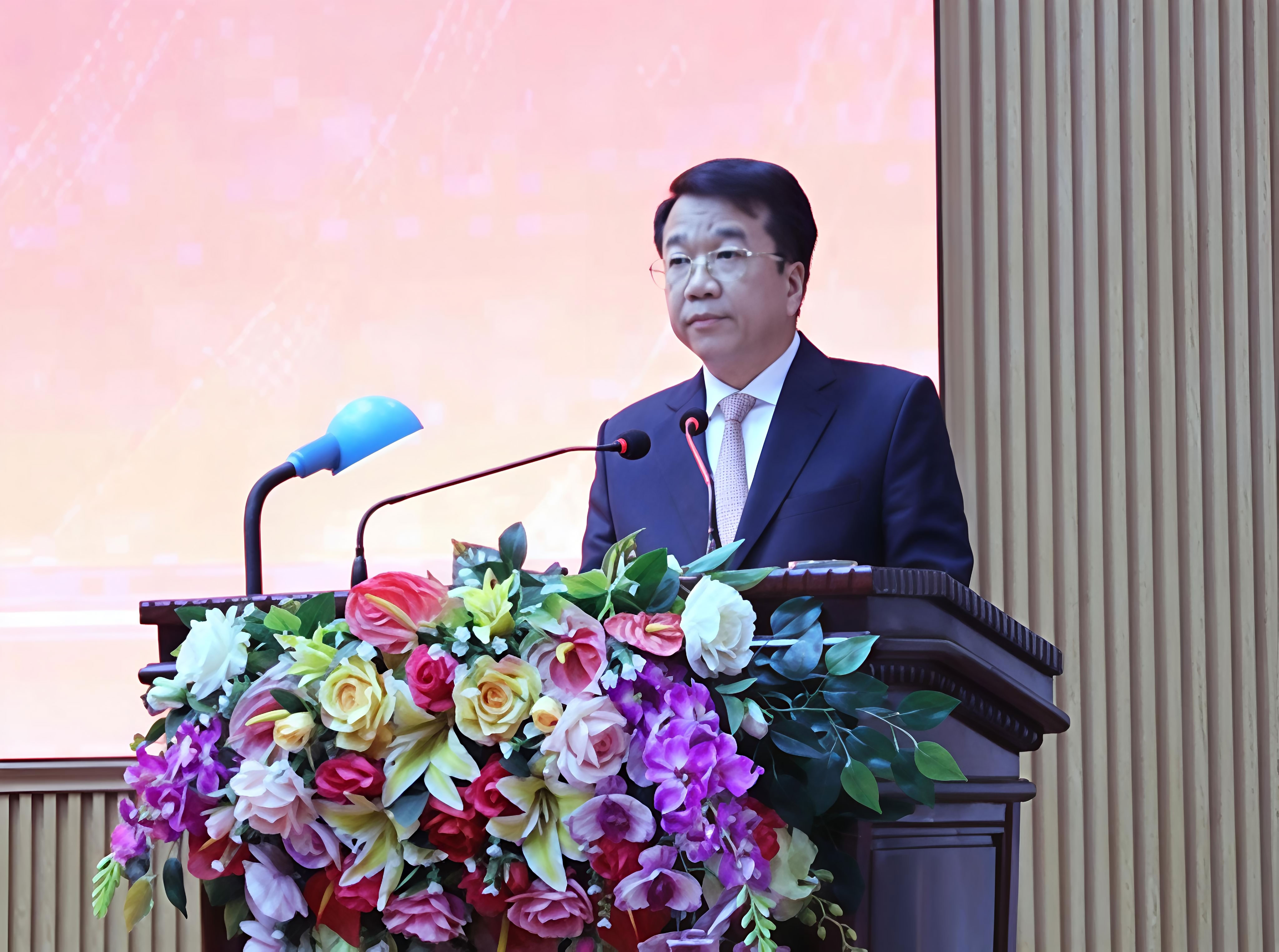 Ông Nguyễn Thanh Bình, Phó Bí thư Tỉnh ủy Ninh Bình nhiệm kỳ 2025-2030, Chủ tịch Ủy ban Nhân dân tỉnh Ninh Bình nhiệm kỳ 2021-2026.