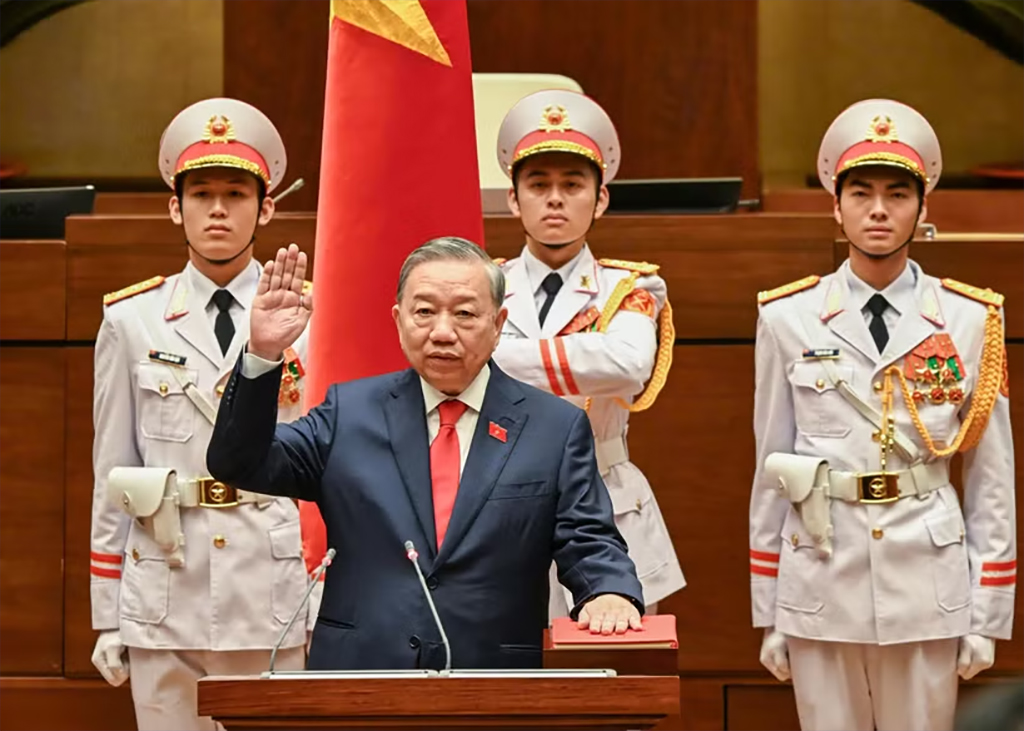 State President To Lam takes the oath. (Photo: VNA)