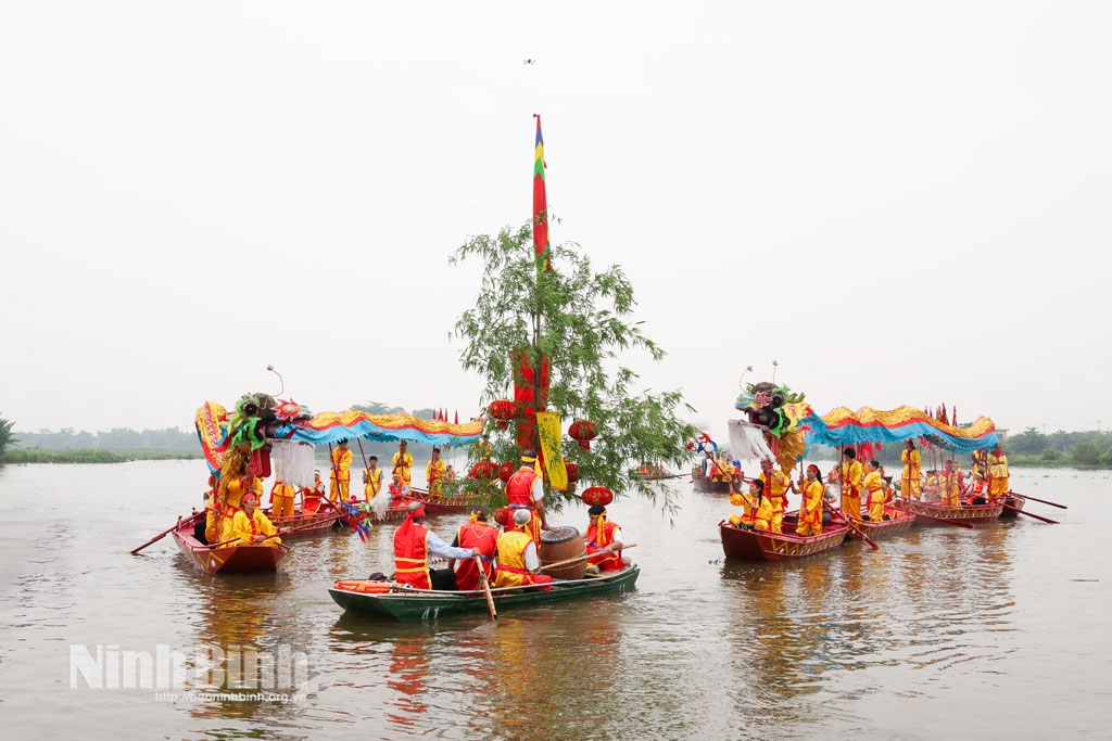 The water procession ritual.