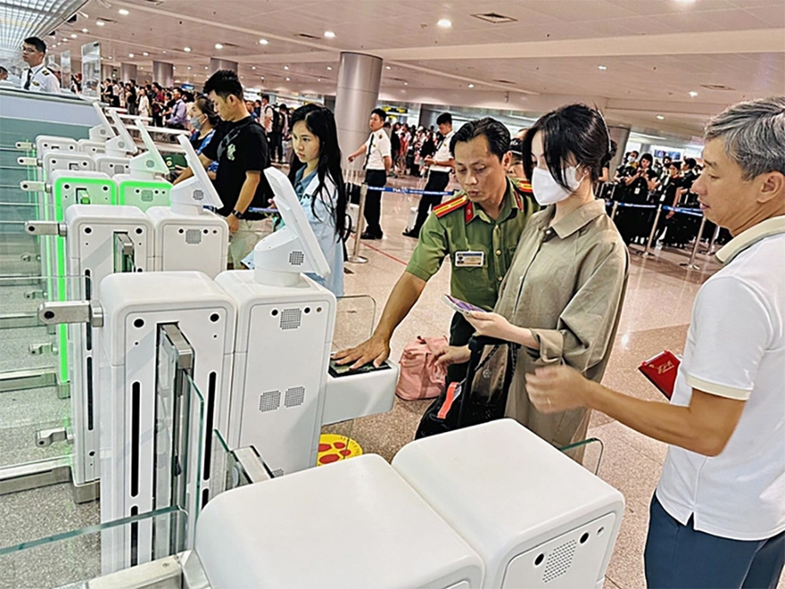 Hoàn thiện quy định về hoàn thành nghĩa vụ nộp thuế trong trường hợp xuất cảnh - Ảnh minh họa