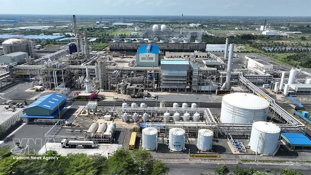 The factory of Petrovietnam Ca Mau Fertiliser JSC (Photo: VNA)