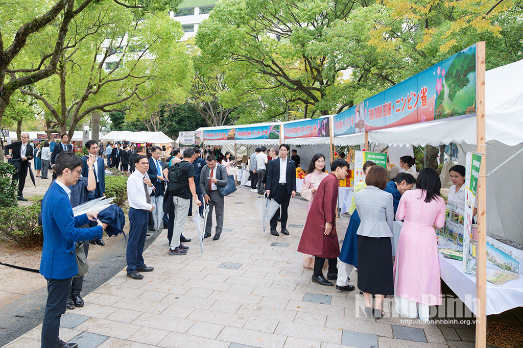 The two-day event attracted large numbers of local residents and international visitors.