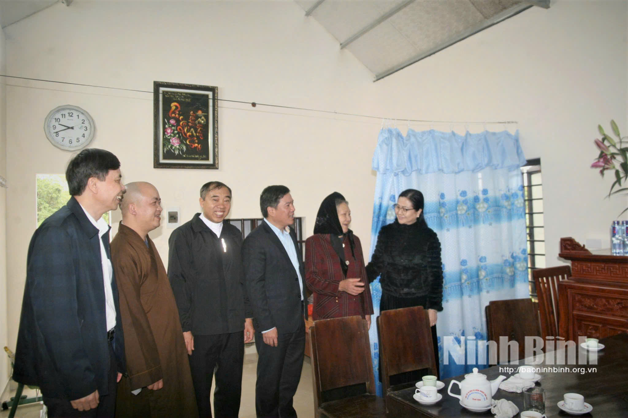 Ngôi nhà của bà Phạm Thị Dịu, xã Định Hóa được xây nên từ sự chung sức, đồng lòng của các tổ chức chính trị - xã hội và tôn giáo trên địa bàn.