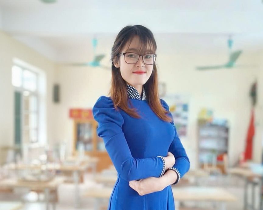 Cô giáo Đinh Thị Ngọc, Tổng phụ trách Đội, Trường Tiểu học Quang Trung, phường Hoa Lư, là điển hình Thanh niên tiên tiến làm theo lời Bác toàn quốc năm 2025.